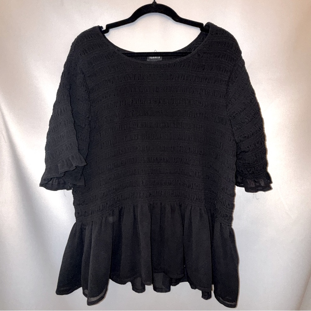 Torrid Black Textured Blouse with Ruffled Hem 👠 3 for $ 30👠